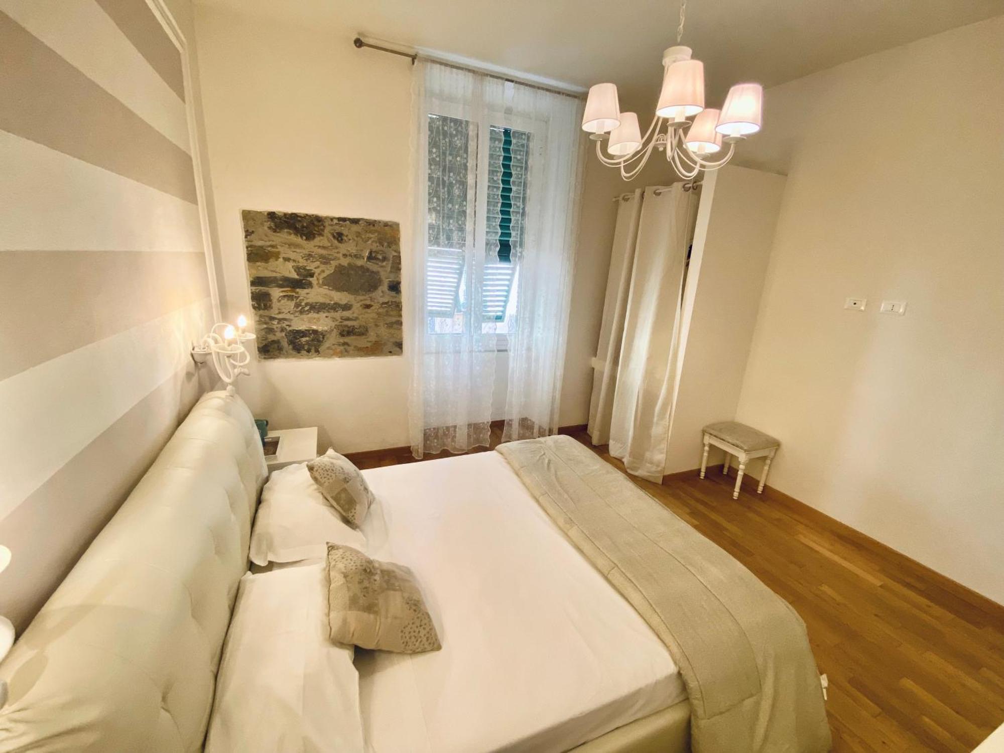 Leo'S Home La Spezia Luaran gambar