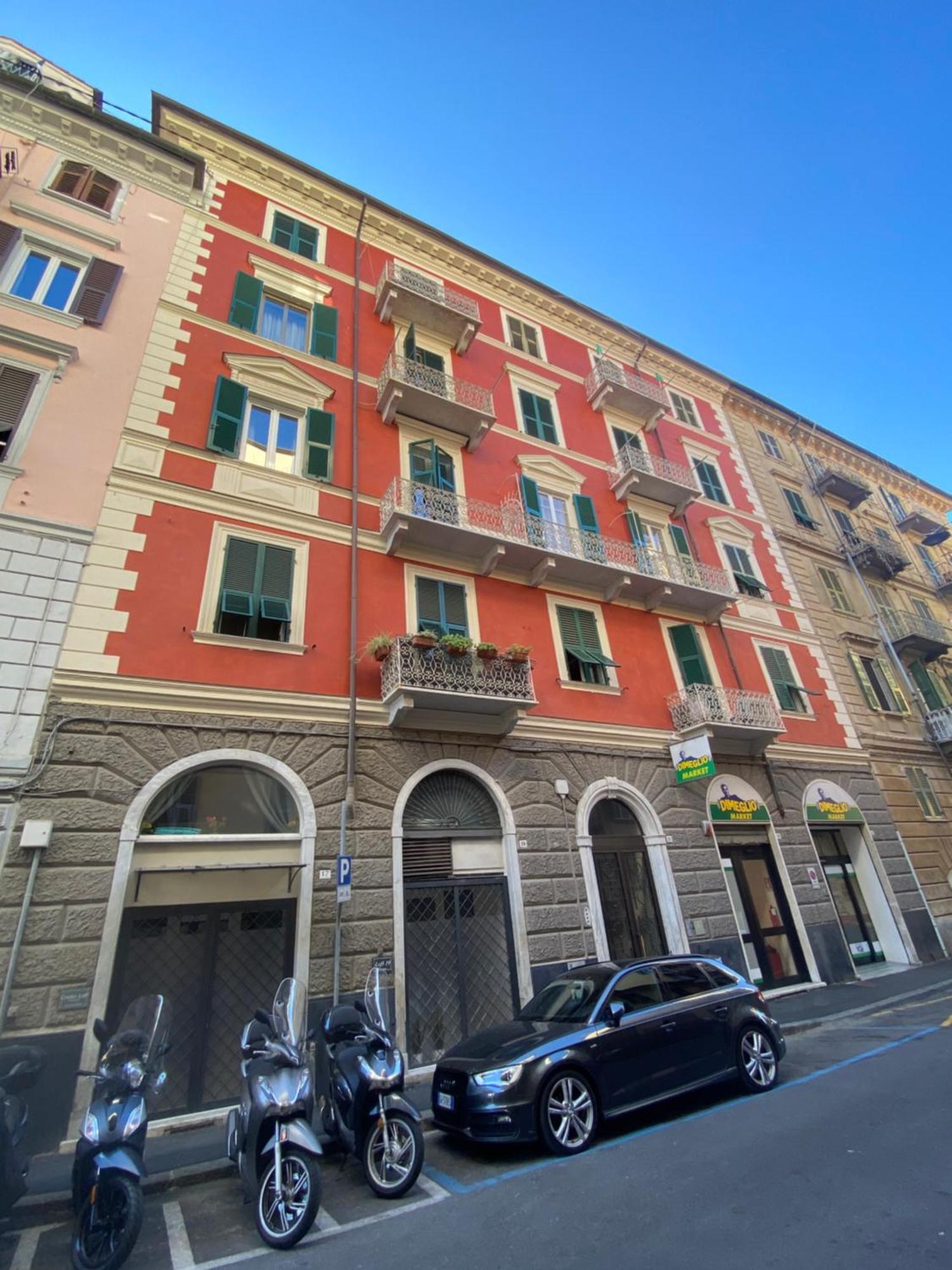 Leo'S Home La Spezia Luaran gambar